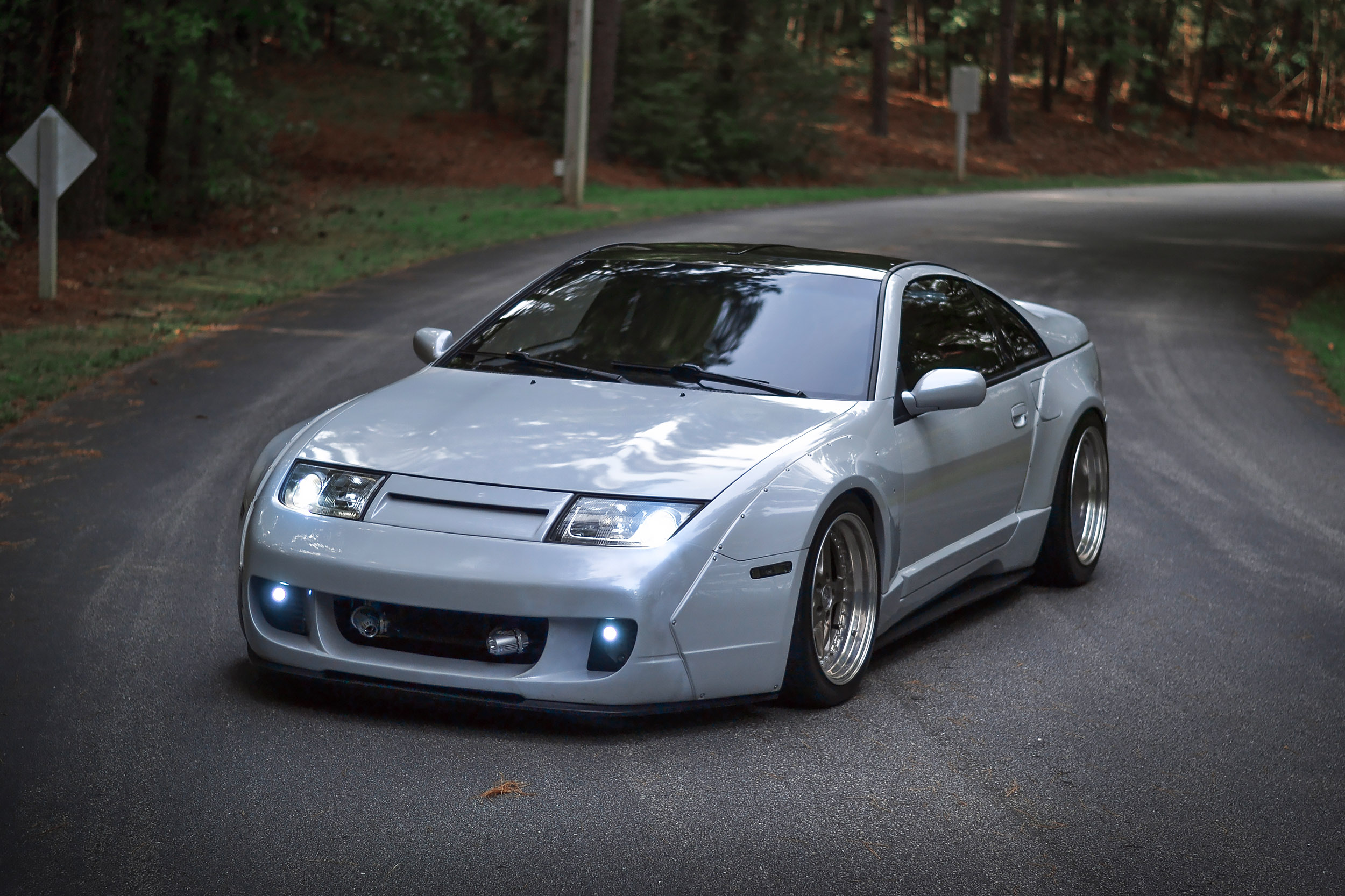 ひ〜ちゃん 300ZX - Front Bumper P-Spec 1 v2 | Twinz Design
